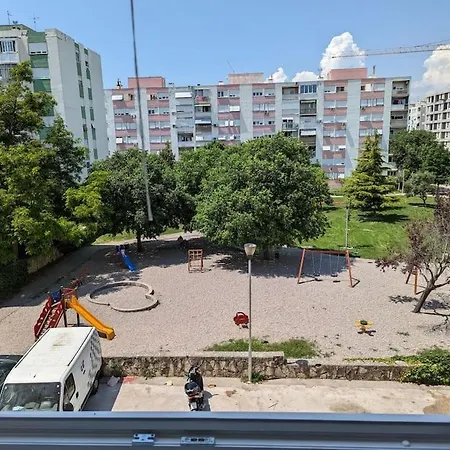 Sunny Getaway * Split